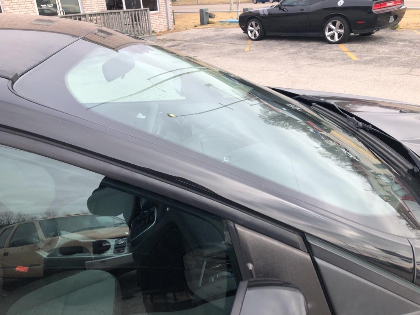2014 BLACK FORD ESCAPE SE (1FMCU0GX0EU) with an 1.6L engine, Automatic transmission, located at 850 South Mill Street, Pryor, 74361, (918) 825-3030, 36.293549, -95.324440- Photo#25