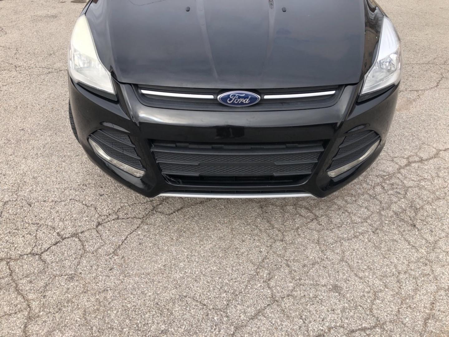 2014 BLACK FORD ESCAPE SE (1FMCU0GX0EU) with an 1.6L engine, Automatic transmission, located at 850 South Mill Street, Pryor, 74361, (918) 825-3030, 36.293549, -95.324440- Photo#29