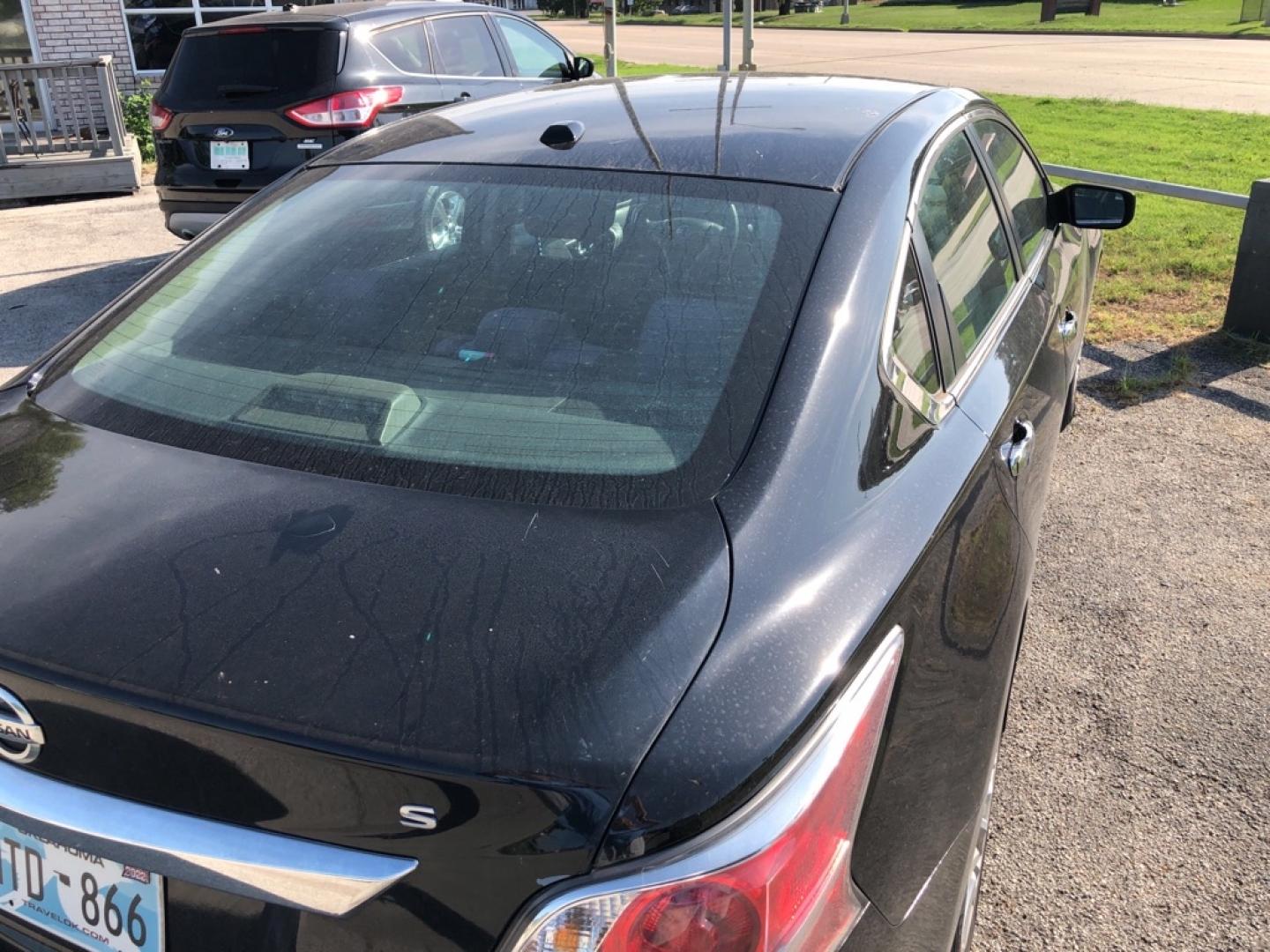 2015 BLUE NISSAN ALTIMA 2.5 (1N4AL3APXFN) with an 2.5L engine, Continuously Variable transmission, located at 850 South Mill Street, Pryor, 74361, (918) 825-3030, 36.293549, -95.324440- Photo#6