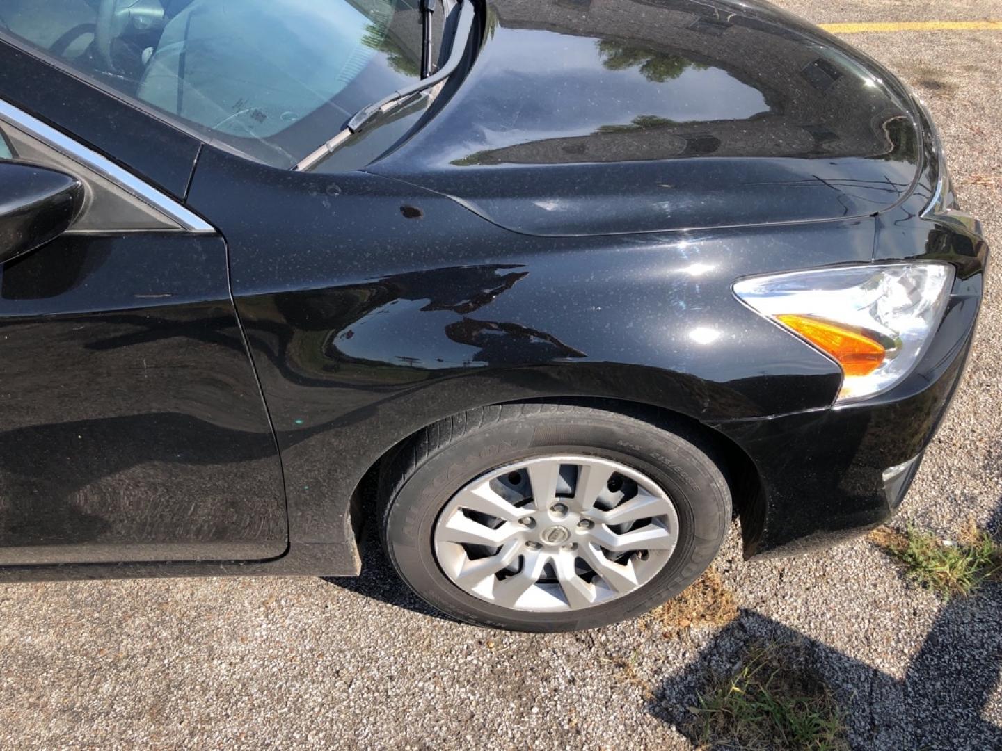 2015 BLUE NISSAN ALTIMA 2.5 (1N4AL3APXFN) with an 2.5L engine, Continuously Variable transmission, located at 850 South Mill Street, Pryor, 74361, (918) 825-3030, 36.293549, -95.324440- Photo#10
