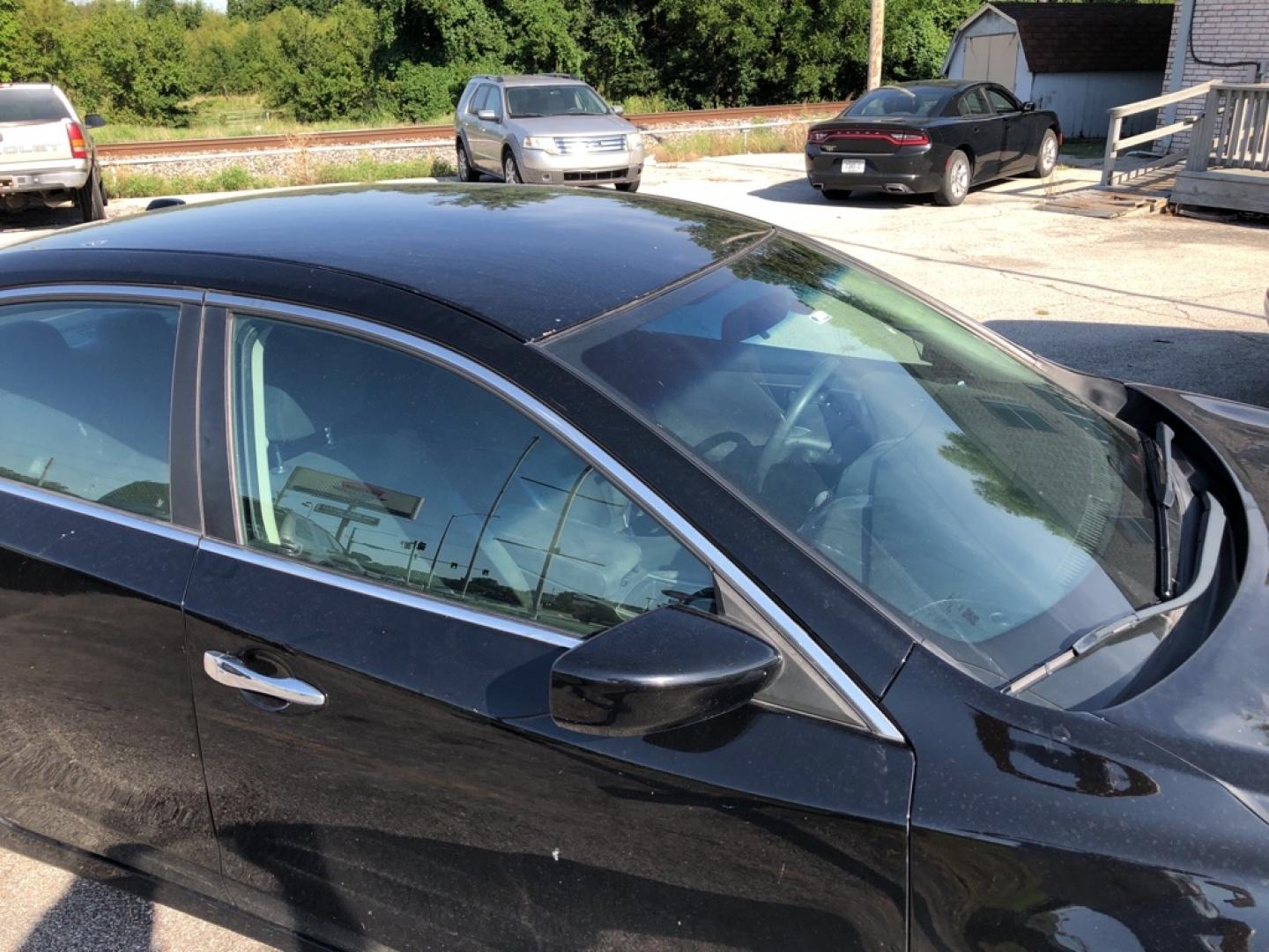 2015 BLUE NISSAN ALTIMA 2.5 (1N4AL3APXFN) with an 2.5L engine, Continuously Variable transmission, located at 850 South Mill Street, Pryor, 74361, (918) 825-3030, 36.293549, -95.324440- Photo#11