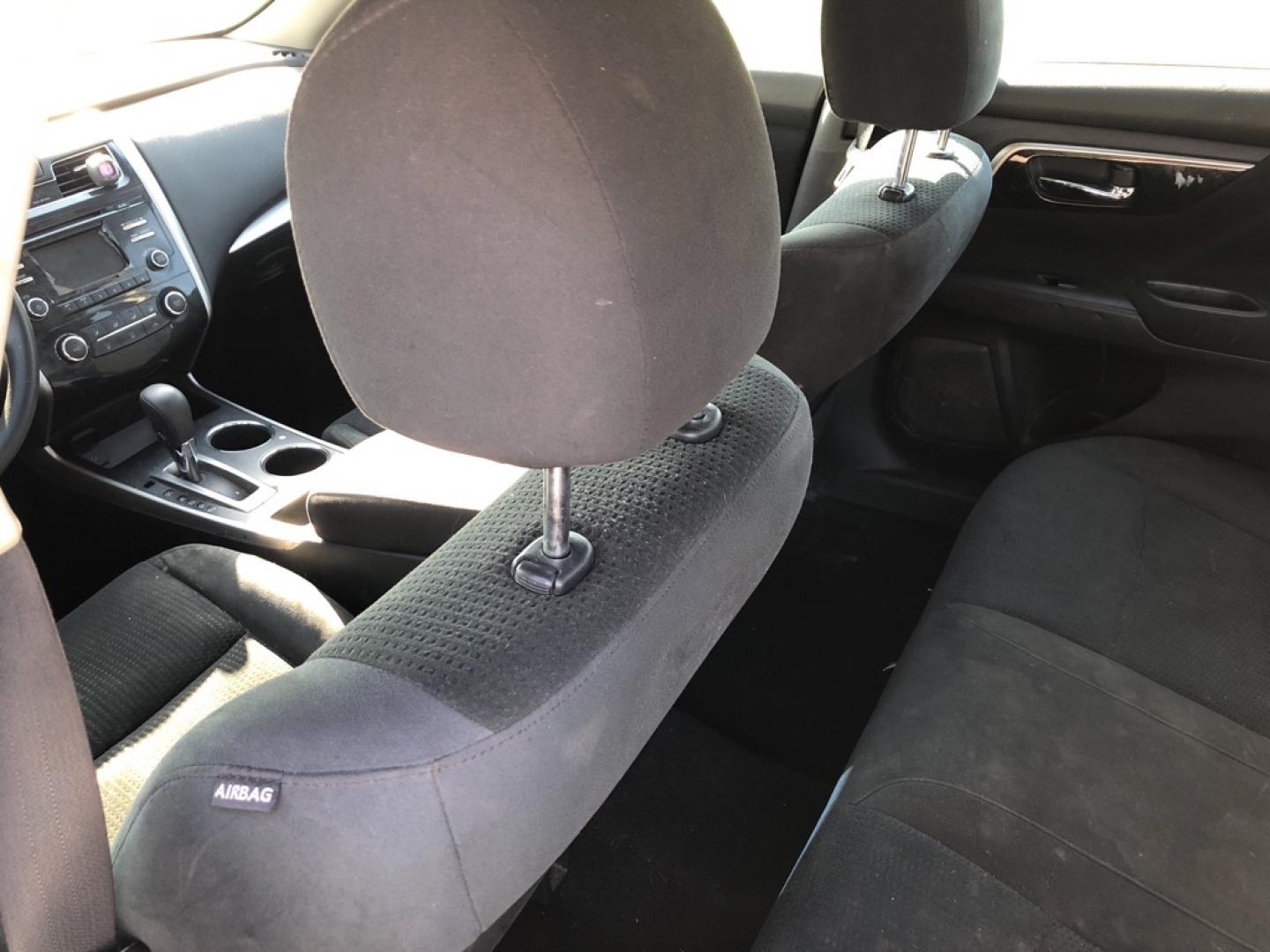 2015 BLUE NISSAN ALTIMA 2.5 (1N4AL3APXFN) with an 2.5L engine, Continuously Variable transmission, located at 850 South Mill Street, Pryor, 74361, (918) 825-3030, 36.293549, -95.324440- Photo#23