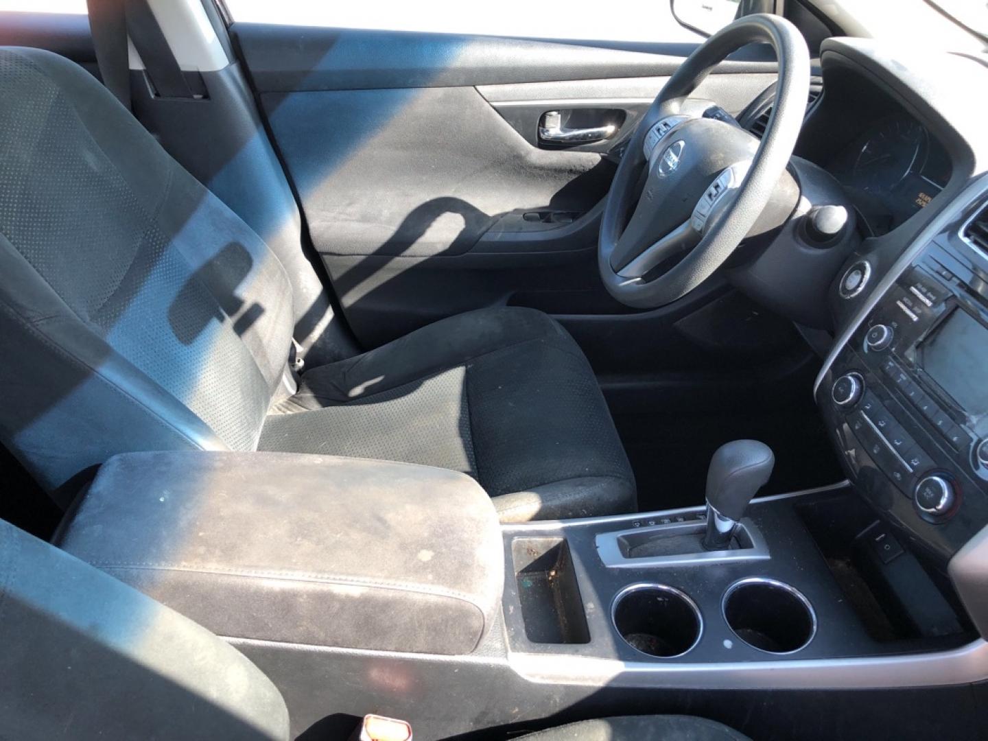 2015 BLUE NISSAN ALTIMA 2.5 (1N4AL3APXFN) with an 2.5L engine, Continuously Variable transmission, located at 850 South Mill Street, Pryor, 74361, (918) 825-3030, 36.293549, -95.324440- Photo#36