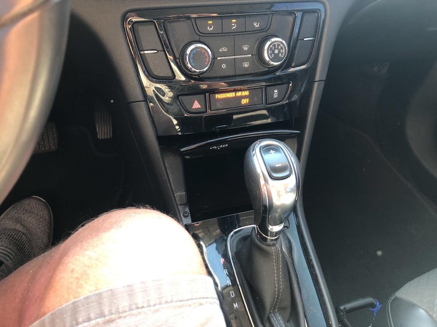 2021 BLACK BUICK ENCORE PREFERRED (KL4CJASB6MB) with an 1.4L engine, Automatic transmission, located at 850 South Mill Street, Pryor, 74361, (918) 825-3030, 36.293549, -95.324440- Photo#2