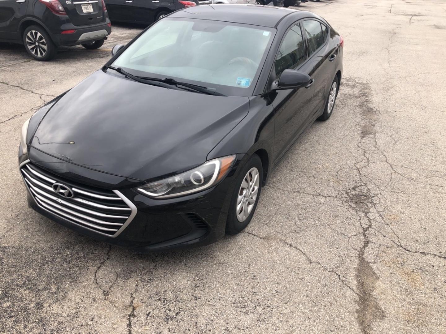 2017 BLACK HYUNDAI ELANTRA SE (5NPD74LF3HH) with an 2.0L engine, Automatic transmission, located at 850 South Mill Street, Pryor, 74361, (918) 825-3030, 36.293549, -95.324440- Photo#1
